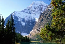 凯发娱乐:观战台:巴萨冲九连胜+皇马遇弱旅 曼城争进足总杯四强.